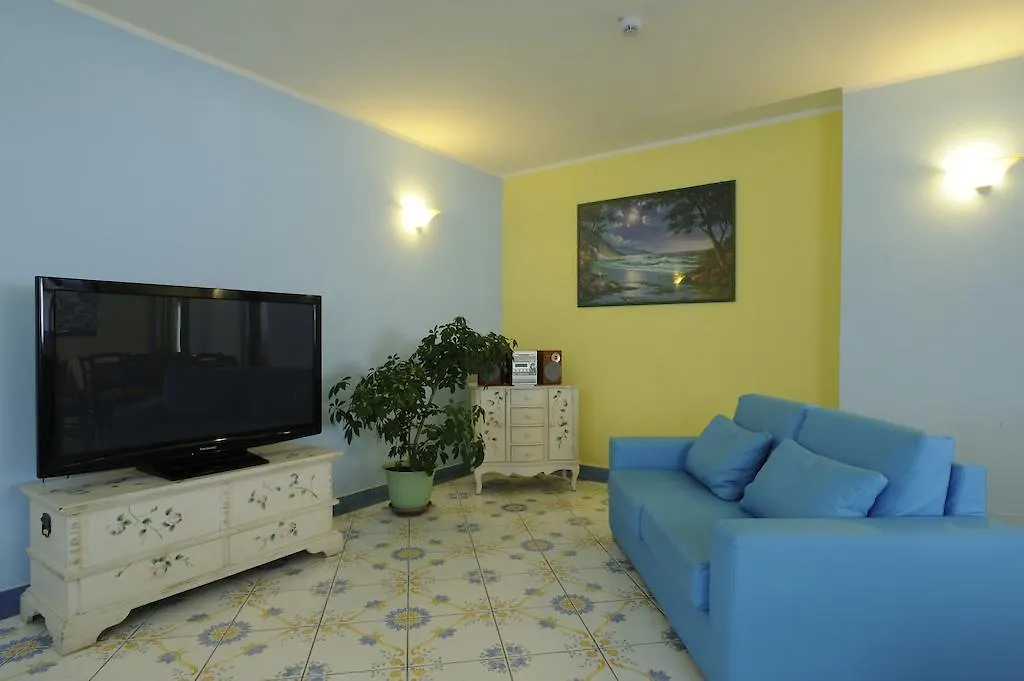 Hotel Delfino Laigueglia 3*,