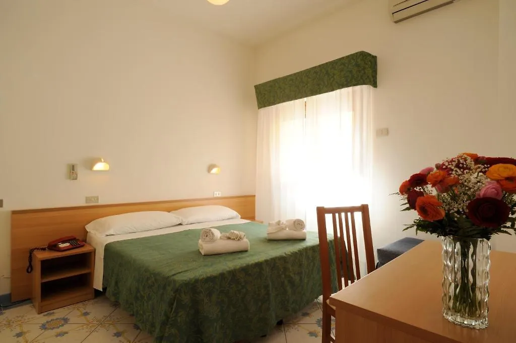 Hotel Delfino Laigueglia Italy