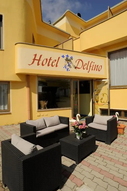 Hotel Delfino Laigueglia 3*,